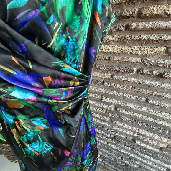 London Style Nights Colorful Open Back Abstract Print Sleeveless Dress Size 16 - Picture 3 of 9